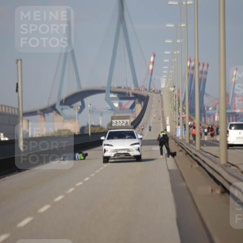 03.10.2025 - Köhlbrandbrückenlauf Jannik Wohlers http://msf.ph/oto/9048953 03.10.2025 09:32:27 Position 3 12, 26, 0 meine-sportfotos.de