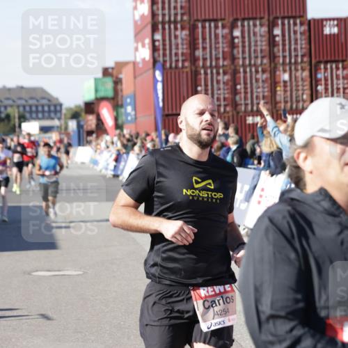 03.10.2025 - Köhlbrandbrückenlauf Jannik Wohlers http://msf.ph/oto/9048975 03.10.2025 13:07:34 Ziel 4113, 4165, 4254, 4263, 4287, 4288, 4375, 4636, 5870, 5872, 6744 meine-sportfotos.de