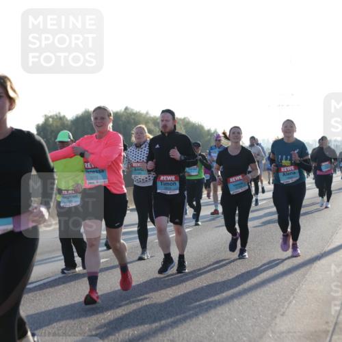 03.10.2025 - Köhlbrandbrückenlauf Jannik Wohlers http://msf.ph/oto/9049100 03.10.2025 09:18:18 Position 3 3168, 3210, 3515, 3724 meine-sportfotos.de