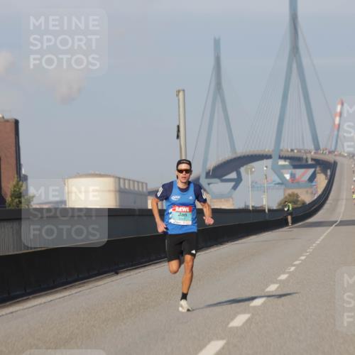 03.10.2025 - Köhlbrandbrückenlauf Jannik Wohlers http://msf.ph/oto/9049183 03.10.2025 09:33:40 Position 3 3247 meine-sportfotos.de
