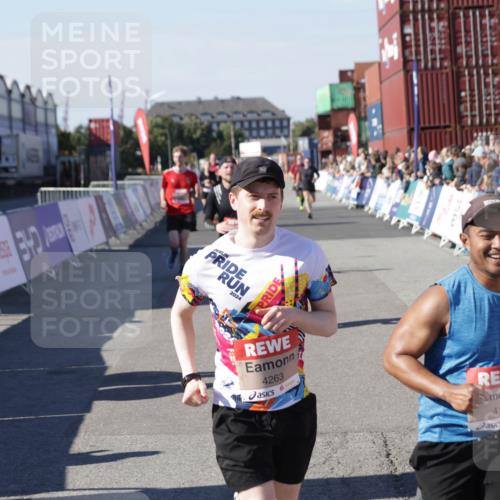 03.10.2025 - Köhlbrandbrückenlauf Jannik Wohlers http://msf.ph/oto/9049197 03.10.2025 13:07:39 Ziel 4113, 4165, 4254, 4263, 4375, 4636, 6744, 6800 meine-sportfotos.de