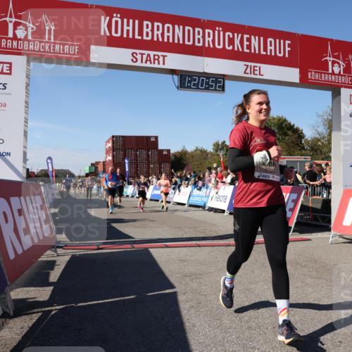 03.10.2025 - Köhlbrandbrückenlauf Lena Gebhardt http://msf.ph/oto/9049213 03.10.2025 13:20:52 Ziel 4646, 4709, 4915, 4916, 5006, 5084, 5130, 5156, 5169, 5377, 5480, 5488, 5501, 5774, 5918, 5920, 6703, 6780 meine-sportfotos.de
