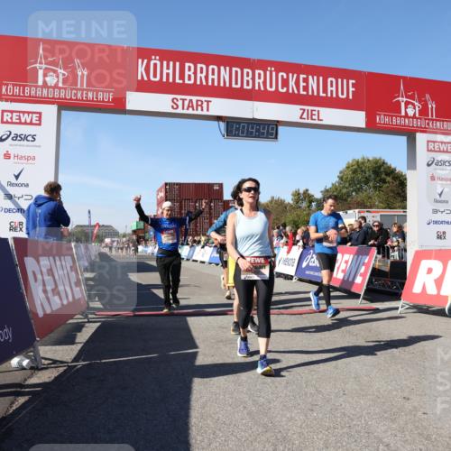 03.10.2025 - Köhlbrandbrückenlauf Lena Gebhardt http://msf.ph/oto/9049217 03.10.2025 13:04:49 Ziel 4022, 4061, 4236, 4240, 4246, 4247, 4303, 4449, 4724, 4831, 5849, 5948, 5968, 6268, 6470, 6716 meine-sportfotos.de
