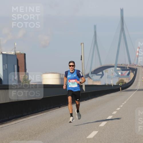03.10.2025 - Köhlbrandbrückenlauf Jannik Wohlers http://msf.ph/oto/9049273 03.10.2025 09:33:41 Position 3 3247 meine-sportfotos.de