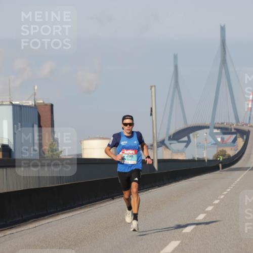 03.10.2025 - Köhlbrandbrückenlauf Jannik Wohlers http://msf.ph/oto/9049322 03.10.2025 09:33:42 Position 3 0 meine-sportfotos.de