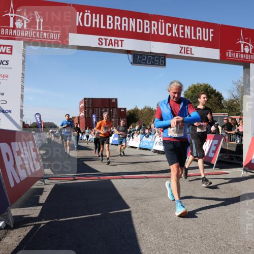 03.10.2025 - Köhlbrandbrückenlauf Lena Gebhardt http://msf.ph/oto/9049402 03.10.2025 13:20:56 Ziel 4709, 4915, 4916, 5006, 5084, 5130, 5156, 5169, 5377, 5480, 5501, 5774, 6296, 6645, 6646, 6648, 6650, 6703, 6780 meine-sportfotos.de