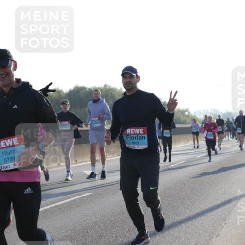 03.10.2025 - Köhlbrandbrückenlauf Jannik Wohlers http://msf.ph/oto/9049429 03.10.2025 09:18:25 Position 3 1408, 3799, 1605 meine-sportfotos.de