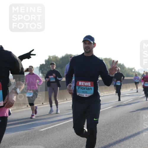 03.10.2025 - Köhlbrandbrückenlauf Jannik Wohlers http://msf.ph/oto/9049459 03.10.2025 09:18:25 Position 3 3799, 1605 meine-sportfotos.de
