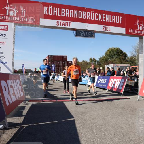 03.10.2025 - Köhlbrandbrückenlauf Lena Gebhardt http://msf.ph/oto/9049463 03.10.2025 13:20:57 Ziel 4709, 4915, 4916, 5006, 5084, 5130, 5156, 5169, 5377, 5480, 5501, 6296, 6645, 6646, 6648, 6650, 6703, 6780 meine-sportfotos.de