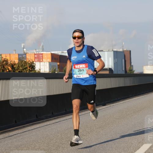 03.10.2025 - Köhlbrandbrückenlauf Jannik Wohlers http://msf.ph/oto/9049464 03.10.2025 09:33:45 Position 3 3247 meine-sportfotos.de