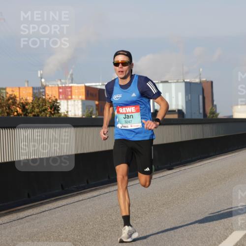 03.10.2025 - Köhlbrandbrückenlauf Jannik Wohlers http://msf.ph/oto/9049466 03.10.2025 09:33:45 Position 3 3247 meine-sportfotos.de