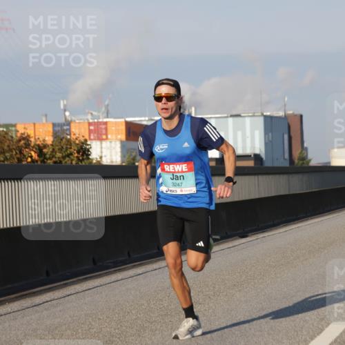 03.10.2025 - Köhlbrandbrückenlauf Jannik Wohlers http://msf.ph/oto/9049469 03.10.2025 09:33:45 Position 3 3247 meine-sportfotos.de