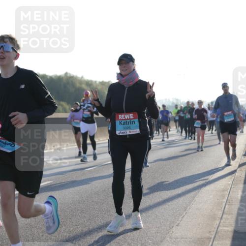 03.10.2025 - Köhlbrandbrückenlauf Jannik Wohlers http://msf.ph/oto/9049732 03.10.2025 09:18:31 Position 3 1515, 3326 meine-sportfotos.de