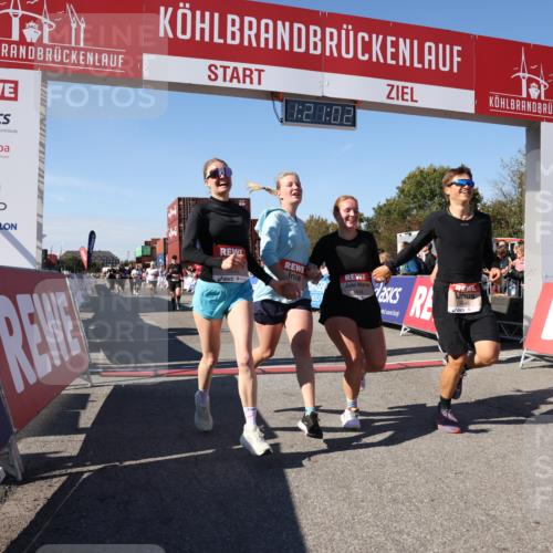 03.10.2025 - Köhlbrandbrückenlauf Lena Gebhardt http://msf.ph/oto/9049766 03.10.2025 13:21:02 Ziel 4680, 4749, 4915, 4916, 5006, 5084, 5130, 5156, 5169, 5363, 5377, 5501, 6282, 6296, 6645, 6646, 6648, 6650, 6756, 6780 meine-sportfotos.de