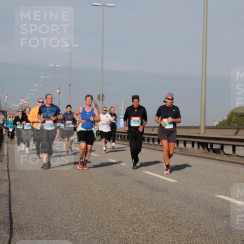 03.10.2025 - Köhlbrandbrückenlauf Fabian Wolf http://msf.ph/oto/9049800 03.10.2025 10:01:05 Position 3  meine-sportfotos.de