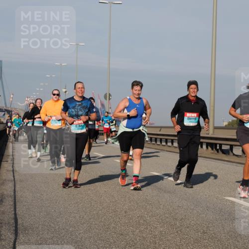 03.10.2025 - Köhlbrandbrückenlauf Fabian Wolf http://msf.ph/oto/9049820 03.10.2025 10:01:07 Position 3 1502, 1803, 684 meine-sportfotos.de