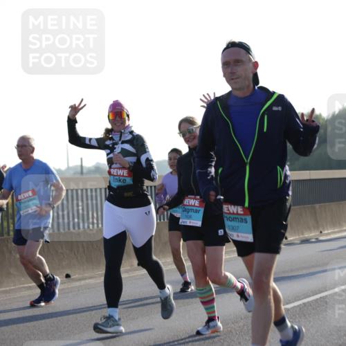 03.10.2025 - Köhlbrandbrückenlauf Jannik Wohlers http://msf.ph/oto/9049898 03.10.2025 09:18:34 Position 3 1636, 9, 1307 meine-sportfotos.de