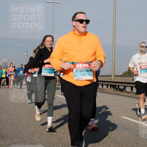 03.10.2025 - Köhlbrandbrückenlauf Fabian Wolf http://msf.ph/oto/9049962 03.10.2025 10:01:11 Position 3 1850, 1667, 2836 meine-sportfotos.de