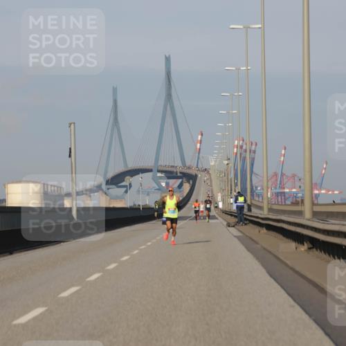 03.10.2025 - Köhlbrandbrückenlauf Jannik Wohlers http://msf.ph/oto/9050074 03.10.2025 09:35:25 Position 3  meine-sportfotos.de