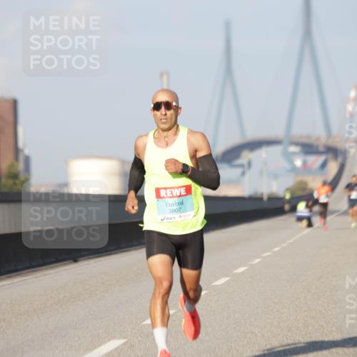 03.10.2025 - Köhlbrandbrückenlauf Jannik Wohlers http://msf.ph/oto/9050106 03.10.2025 09:35:34 Position 3 3807 meine-sportfotos.de