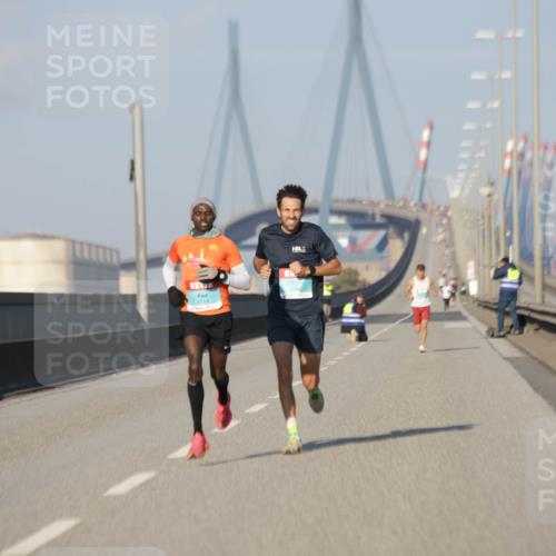 03.10.2025 - Köhlbrandbrückenlauf Jannik Wohlers http://msf.ph/oto/9050180 03.10.2025 09:35:50 Position 3 3714 meine-sportfotos.de