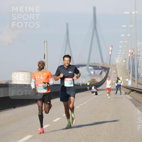 03.10.2025 - Köhlbrandbrückenlauf Jannik Wohlers http://msf.ph/oto/9050189 03.10.2025 09:35:51 Position 3 3714, 3760 meine-sportfotos.de