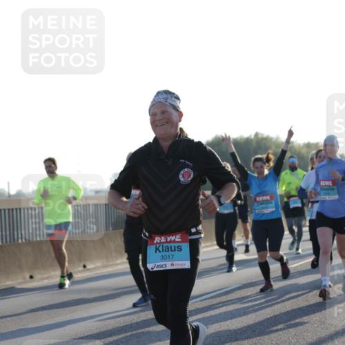 03.10.2025 - Köhlbrandbrückenlauf Jannik Wohlers http://msf.ph/oto/9050219 03.10.2025 09:18:42 Position 3 3017 meine-sportfotos.de