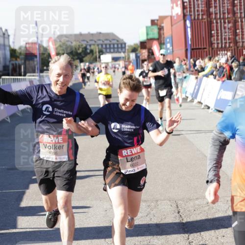 03.10.2025 - Köhlbrandbrückenlauf Jannik Wohlers http://msf.ph/oto/9050224 03.10.2025 13:08:02 Ziel 4107, 4184, 4357, 4395, 4639, 5959, 6022, 6163, 6244, 6348, 6409, 6635, 6696, 6752 meine-sportfotos.de