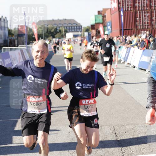 03.10.2025 - Köhlbrandbrückenlauf Jannik Wohlers http://msf.ph/oto/9050235 03.10.2025 13:08:02 Ziel 4107, 4184, 4357, 4395, 4639, 5959, 6022, 6163, 6244, 6348, 6409, 6635, 6696, 6752 meine-sportfotos.de