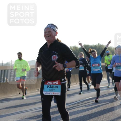 03.10.2025 - Köhlbrandbrückenlauf Jannik Wohlers http://msf.ph/oto/9050244 03.10.2025 09:18:42 Position 3 1910, 3017 meine-sportfotos.de