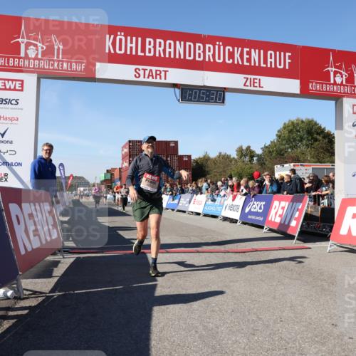 03.10.2025 - Köhlbrandbrückenlauf Lena Gebhardt http://msf.ph/oto/9050282 03.10.2025 13:05:30 Ziel 4011, 4062, 4161, 4272, 4278, 4384, 4496, 4584, 5468, 5637 meine-sportfotos.de