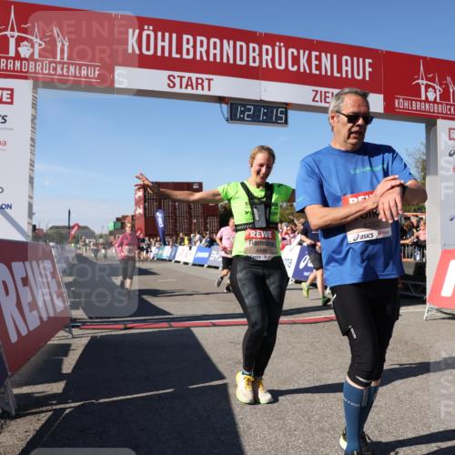 03.10.2025 - Köhlbrandbrückenlauf Lena Gebhardt http://msf.ph/oto/9050285 03.10.2025 13:21:15 Ziel 4363, 4393, 4601, 4749, 4846, 5265, 5450, 5618, 5746, 5873, 5878, 5882, 5883, 6262, 6282, 6602, 6756 meine-sportfotos.de