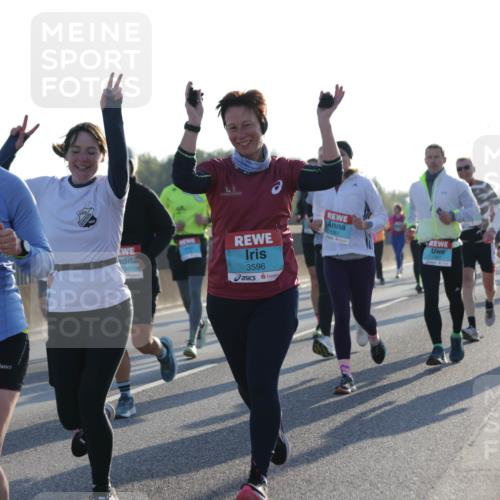 03.10.2025 - Köhlbrandbrückenlauf Jannik Wohlers http://msf.ph/oto/9050293 03.10.2025 09:18:44 Position 3 3539, 3596, 1367 meine-sportfotos.de