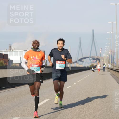 03.10.2025 - Köhlbrandbrückenlauf Jannik Wohlers http://msf.ph/oto/9050348 03.10.2025 09:35:54 Position 3 9714, 3760 meine-sportfotos.de