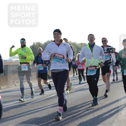 03.10.2025 - Köhlbrandbrückenlauf Jannik Wohlers http://msf.ph/oto/9050350 03.10.2025 09:18:45 Position 3 1387, 1367, 3238 meine-sportfotos.de