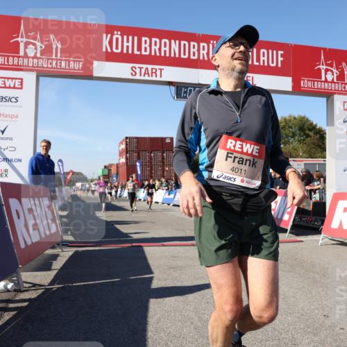 03.10.2025 - Köhlbrandbrückenlauf Lena Gebhardt http://msf.ph/oto/9050358 03.10.2025 13:05:32 Ziel 4011, 4062, 4161, 4278, 4384, 4584, 5468, 6281 meine-sportfotos.de