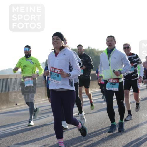 03.10.2025 - Köhlbrandbrückenlauf Jannik Wohlers http://msf.ph/oto/9050395 03.10.2025 09:18:45 Position 3 1387, 1367, 3238 meine-sportfotos.de