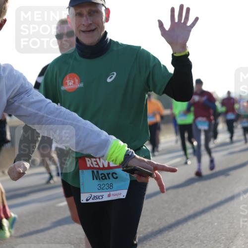 03.10.2025 - Köhlbrandbrückenlauf Jannik Wohlers http://msf.ph/oto/9050504 03.10.2025 09:18:47 Position 3 3238 meine-sportfotos.de