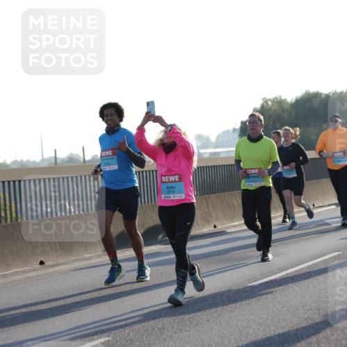 03.10.2025 - Köhlbrandbrückenlauf Jannik Wohlers http://msf.ph/oto/9050536 03.10.2025 09:18:48 Position 3 3123, 3735, 1843, 1633 meine-sportfotos.de