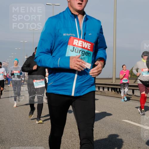 03.10.2025 - Köhlbrandbrückenlauf Fabian Wolf http://msf.ph/oto/9050566 03.10.2025 10:01:25 Position 3 3148, 58, 1692 meine-sportfotos.de