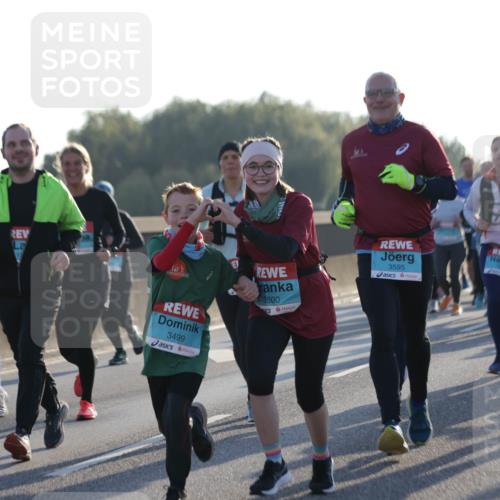 03.10.2025 - Köhlbrandbrückenlauf Jannik Wohlers http://msf.ph/oto/9050708 03.10.2025 09:18:52 Position 3 3499, 3500, 3595, 3435 meine-sportfotos.de