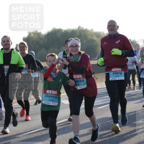 03.10.2025 - Köhlbrandbrückenlauf Jannik Wohlers http://msf.ph/oto/9050711 03.10.2025 09:18:52 Position 3 3499, 3500, 3595, 3435 meine-sportfotos.de