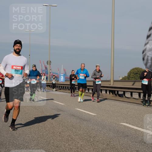 03.10.2025 - Köhlbrandbrückenlauf Fabian Wolf http://msf.ph/oto/9050797 03.10.2025 10:01:30 Position 3 3541, 3 meine-sportfotos.de