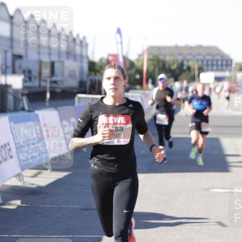 03.10.2025 - Köhlbrandbrückenlauf Jannik Wohlers http://msf.ph/oto/9050807 03.10.2025 13:08:14 Ziel 4107, 4307, 4357, 4409, 4768, 5243, 5804, 5994, 6635, 6752, 6774, 6824 meine-sportfotos.de