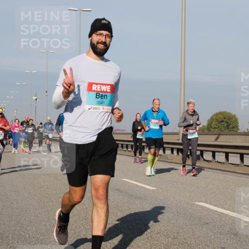03.10.2025 - Köhlbrandbrückenlauf Fabian Wolf http://msf.ph/oto/9050858 03.10.2025 10:01:31 Position 3 3541 meine-sportfotos.de