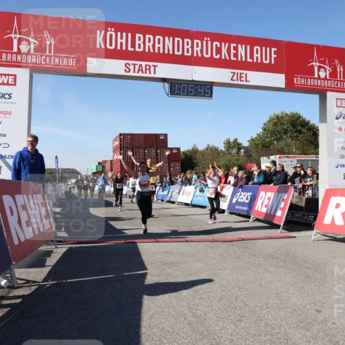 03.10.2025 - Köhlbrandbrückenlauf Lena Gebhardt http://msf.ph/oto/9050868 03.10.2025 13:05:46 Ziel 4066, 4133, 4290, 4296, 4332, 4335, 4336, 4413, 4467, 4564, 4599, 4643, 5676, 5964, 6281, 6631, 6642, 6786, 6787 meine-sportfotos.de