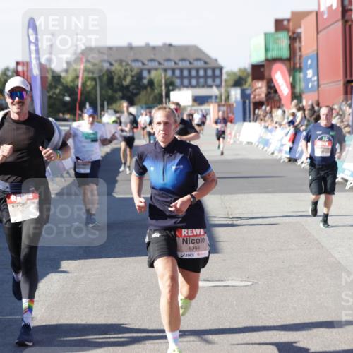 03.10.2025 - Köhlbrandbrückenlauf Jannik Wohlers http://msf.ph/oto/9050878 03.10.2025 13:08:17 Ziel 4107, 4307, 4409, 4768, 5243, 5804, 5994, 6021, 6569, 6752, 6774, 6824 meine-sportfotos.de