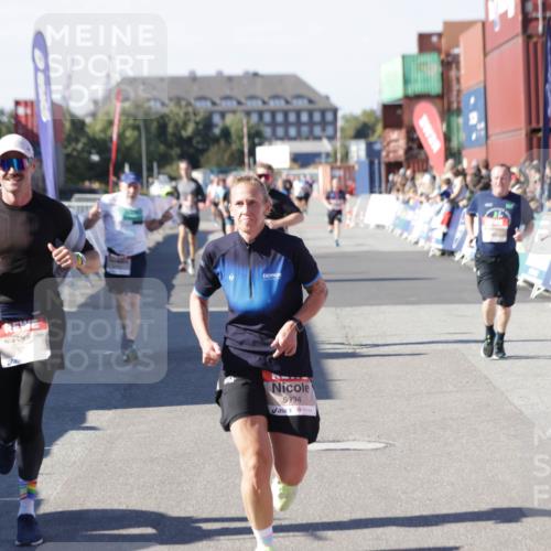 03.10.2025 - Köhlbrandbrückenlauf Jannik Wohlers http://msf.ph/oto/9050884 03.10.2025 13:08:17 Ziel 4107, 4307, 4409, 4768, 5243, 5804, 5994, 6021, 6569, 6752, 6774, 6824 meine-sportfotos.de