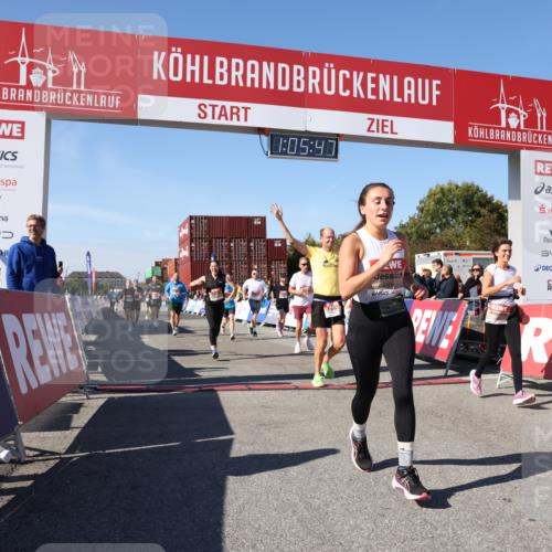 03.10.2025 - Köhlbrandbrückenlauf Lena Gebhardt http://msf.ph/oto/9050940 03.10.2025 13:05:47 Ziel 4066, 4133, 4290, 4296, 4332, 4335, 4336, 4413, 4467, 4564, 4599, 4643, 5676, 5764, 5964, 6281, 6631, 6642, 6786, 6787 meine-sportfotos.de