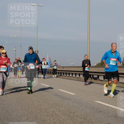 03.10.2025 - Köhlbrandbrückenlauf Fabian Wolf http://msf.ph/oto/9050955 03.10.2025 10:01:33 Position 3 1751, 3676, 2421 meine-sportfotos.de